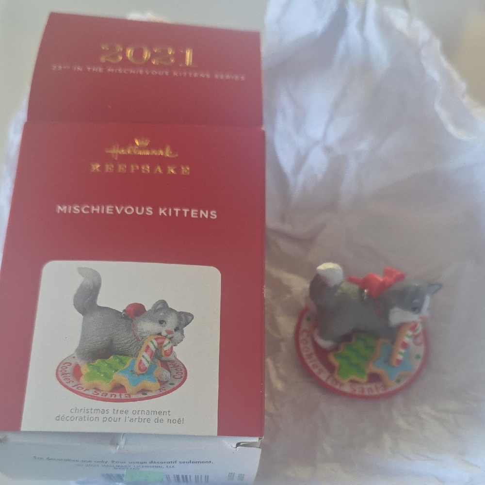 Hallmark Mischievous Kittens Ornament - Gray and Red